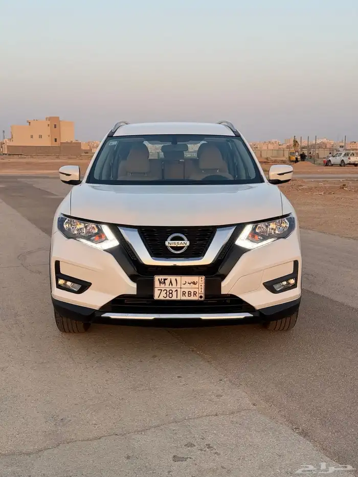 نيسان اكستريل 2022 دبل 1