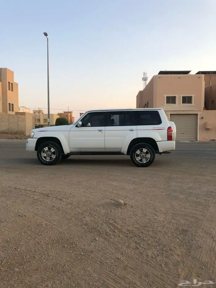 باترول فتك لؤلؤي داخلي بيج مديل 2009 نظيييف 1