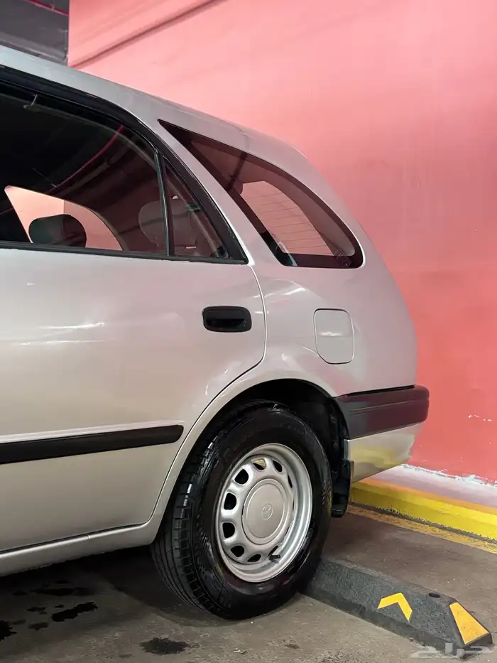 كورولا مخزنه مديل 99ماشية 86 الف 6