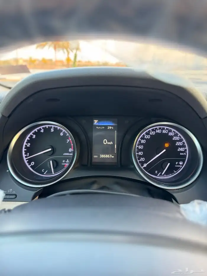 كامري 2018 فل كامل سعودي 8 نمر 15