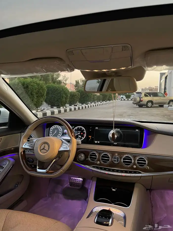 للبيع مرسيدسs400موديل 2016 17