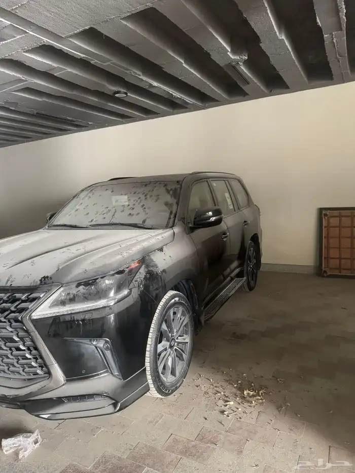 لكزس 2021 بلاك ادشن سعودي اول مالك 3