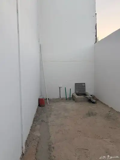 ورشة للبيع صناعية الفواز - ورشة سيارات ورشة حداده المنيوم index