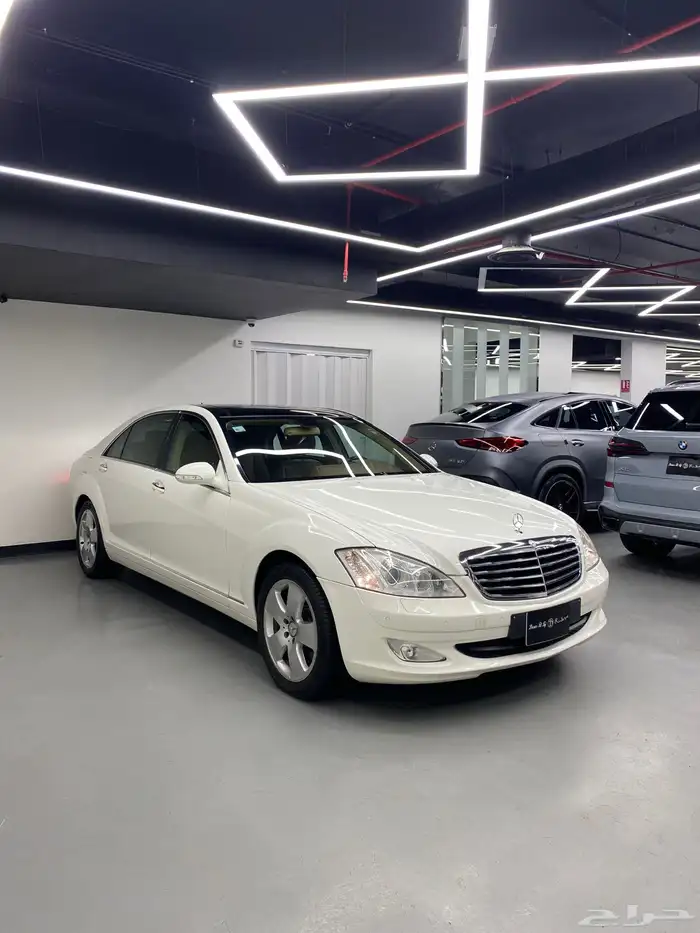 مرسيدس بانوراما ( مخزن ) 2