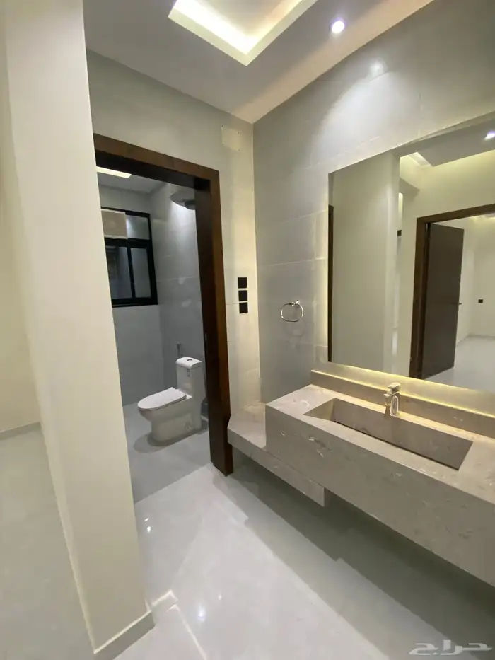 للبيع روف علوي مع ملحق تشطيب فاخر من 670 الف 12