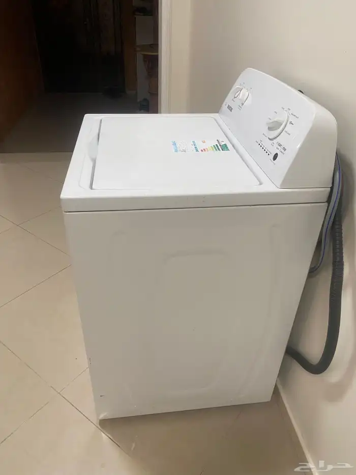 غسالة ميتاق للبيع بحالة ممتازة 1