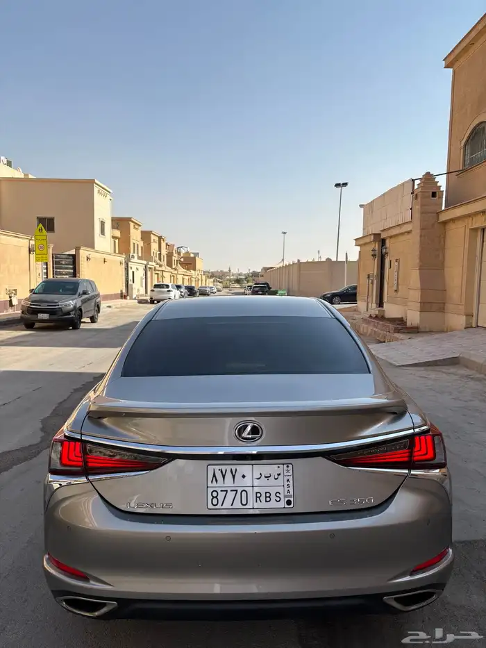 لكزس ES350 8