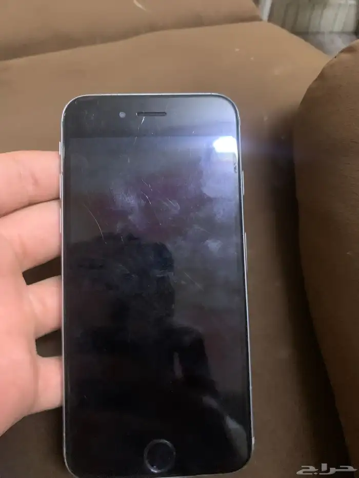 مثال كل شيء نظيف إلا الشاشة الق مكسورة والجوال شغال وما تخ 1