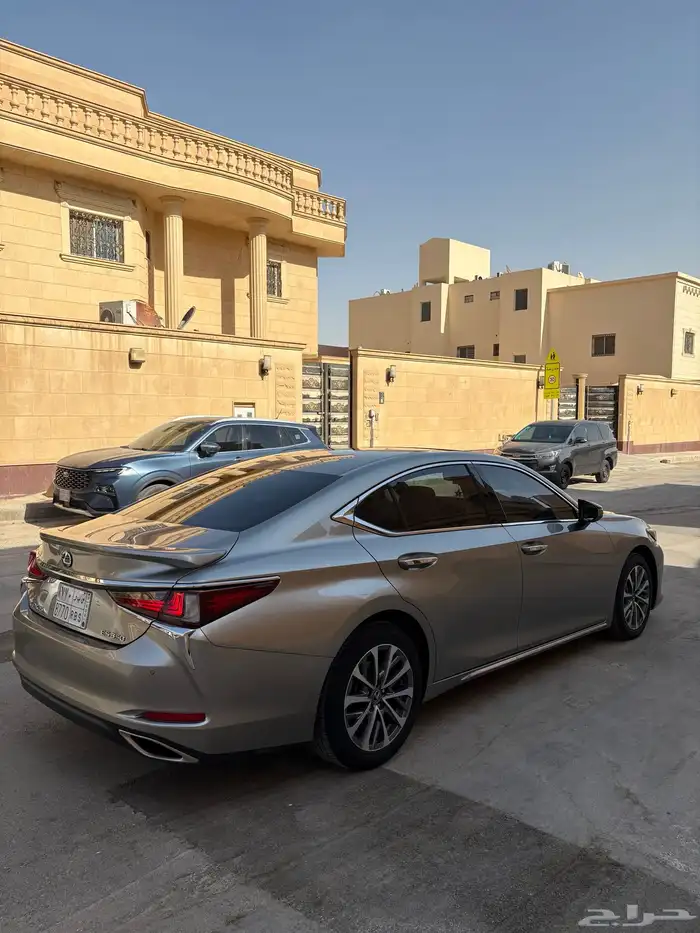 لكزس ES350 7