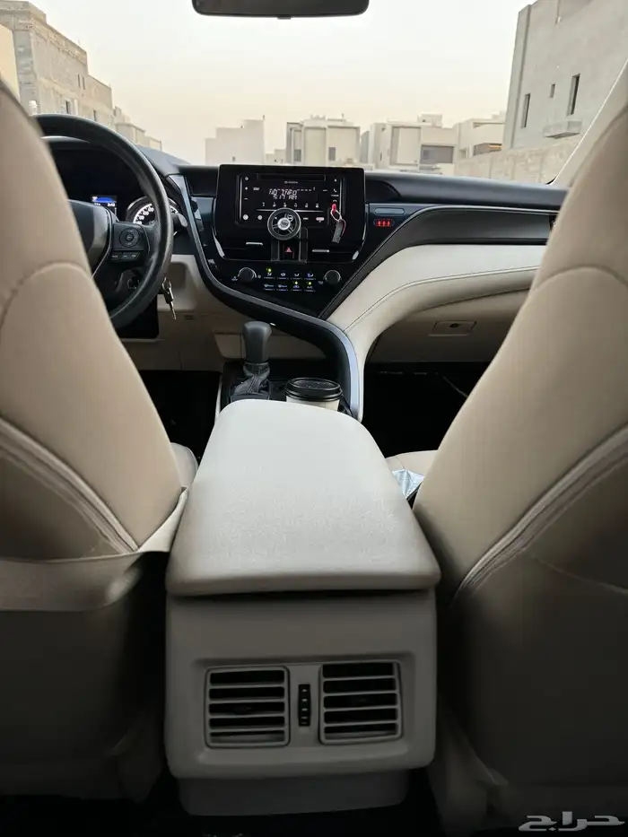 تويوتا كامري 2022 LE 21