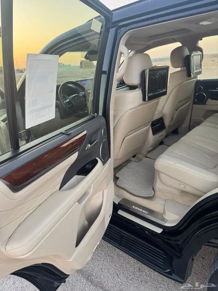 لكزس 2021 بلاك ادشن سعودي اول مالك 7