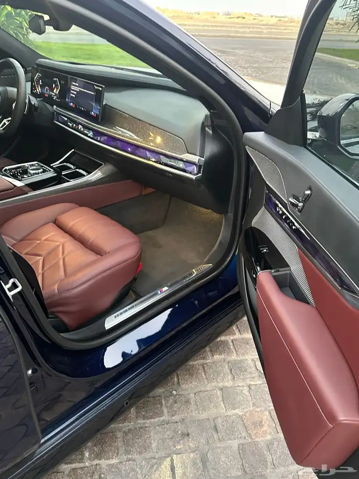 للبيع BMW 740 الناغي 2023 11
