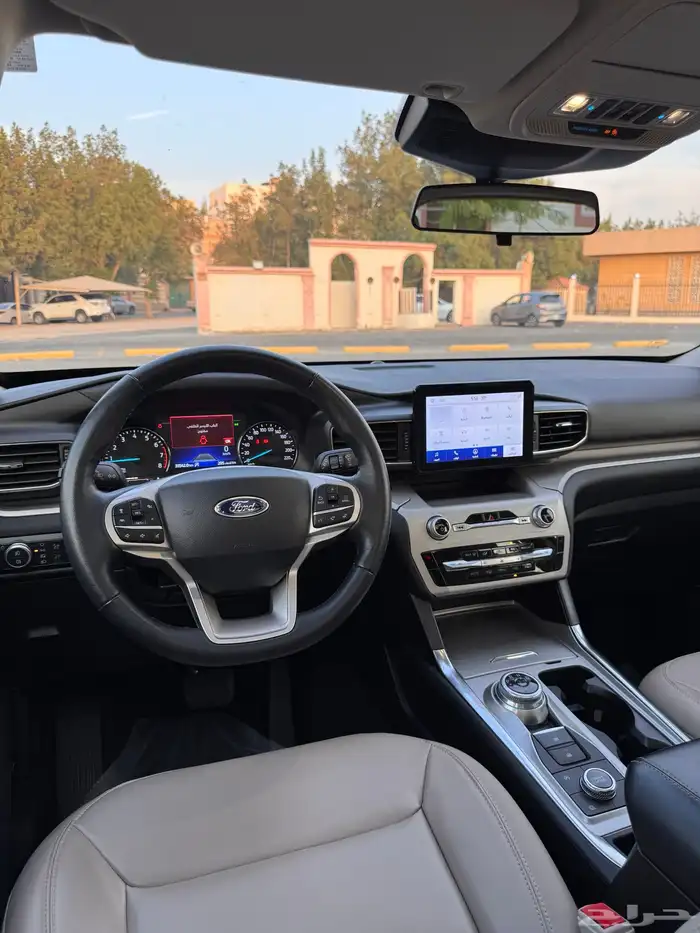 اكسبلورر 2022 فل XLT دبل جلد بانوراما عداد قليل 41