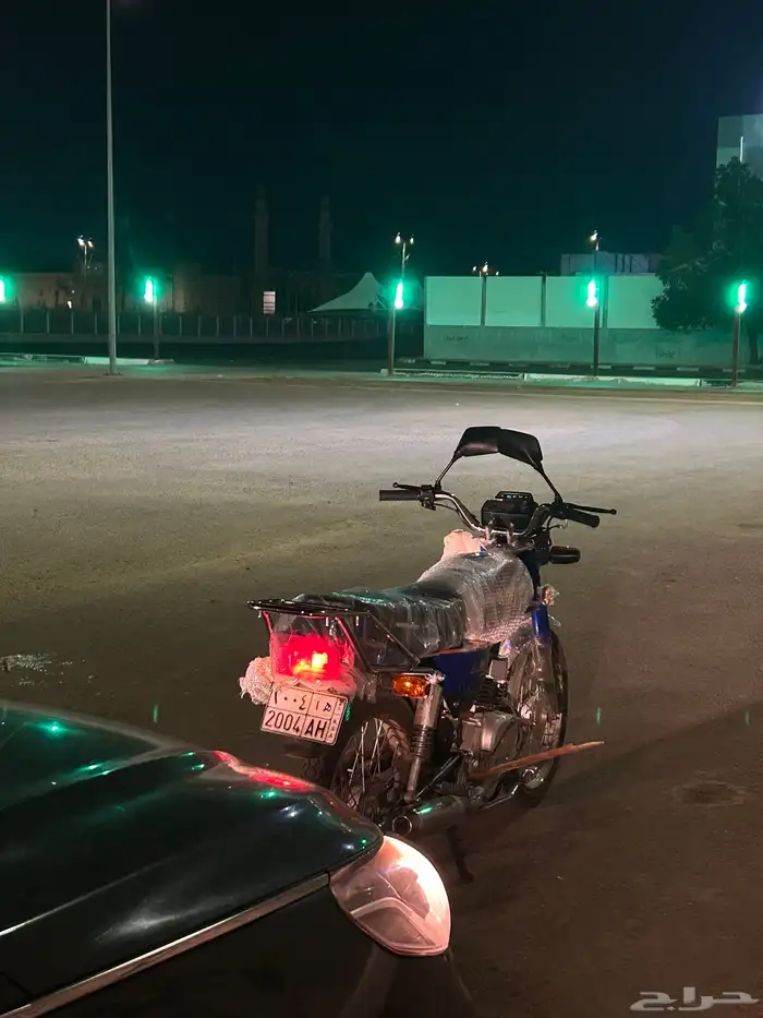 لوحه دباب للبيع مميزه ه ا 2004 1