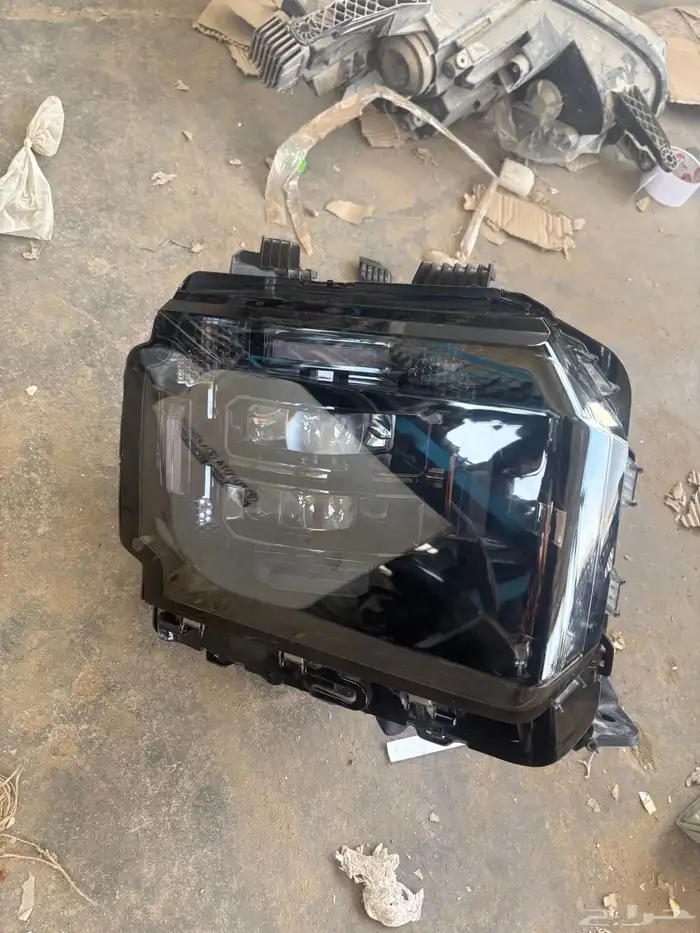 شمعة جيتور T2 2024-2025 وكالة وعليها ختوم وكالتها 2