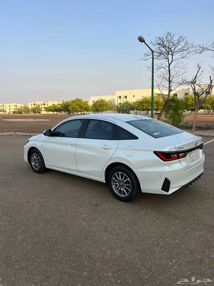 يارس 2024 شبه جديد 4