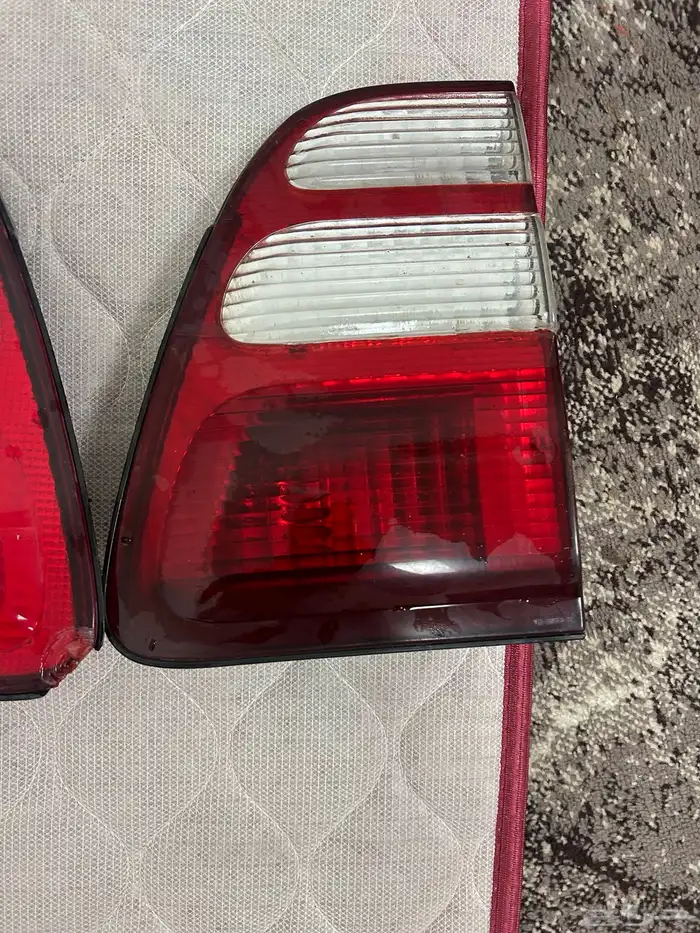 اصطبات لاندكروزر الحد 300 0