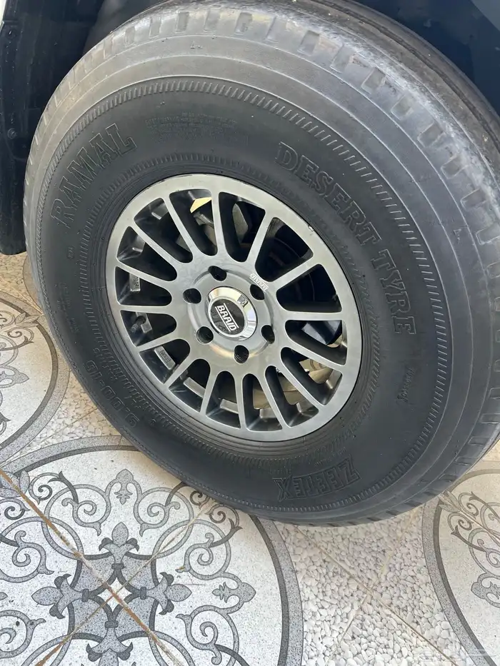 جنوط برايد 6 مسامير وكفرات بالون مقاس 16 7