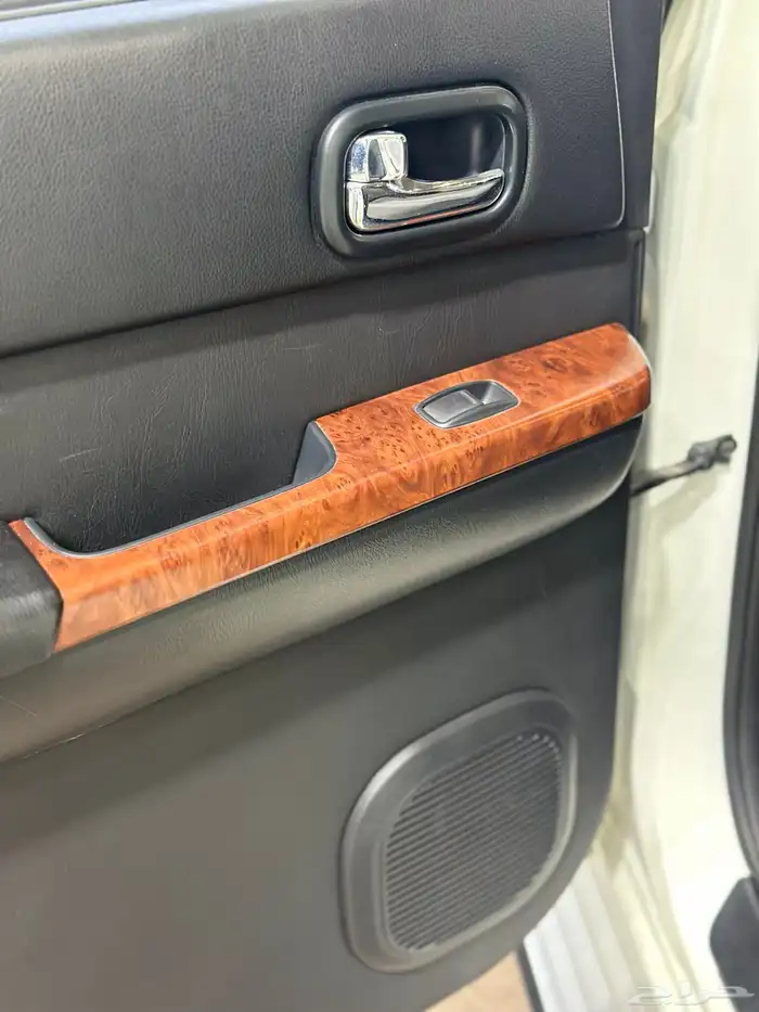 نيسان باترول سفاري - عداد 47 الف - 2020 - ثلاجة دفلوك 24