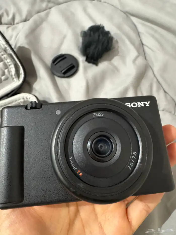 كاميرا سوني zv-1f 4