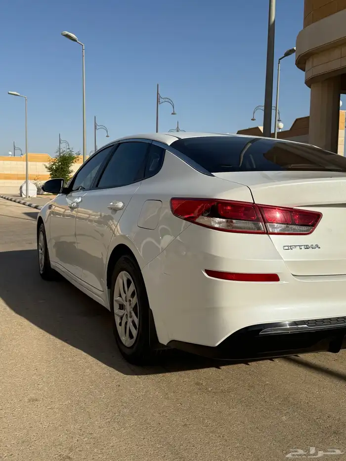 كيا اوبتيما 2