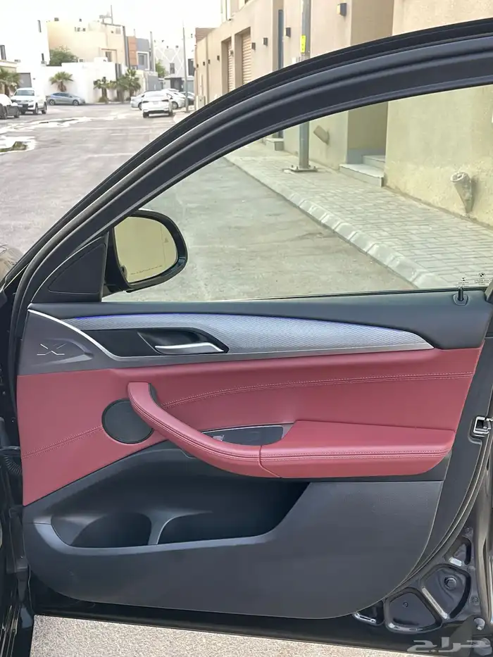 بي ام دبليو 2021 X4 25