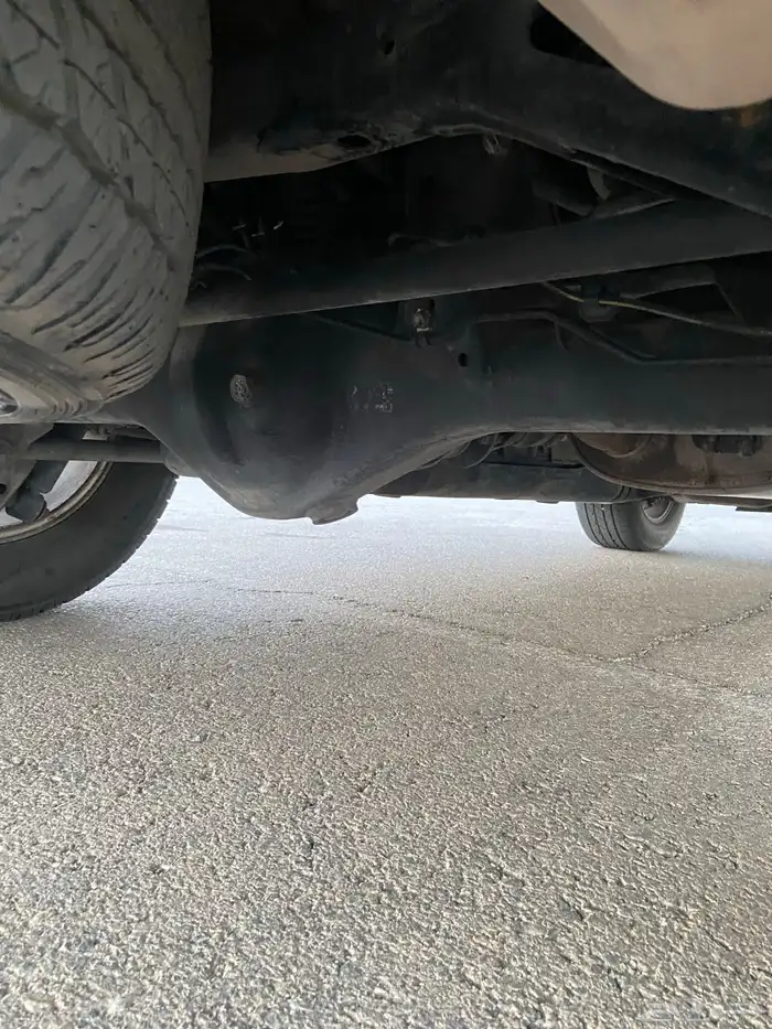 جيب برادو سته سلندر 23