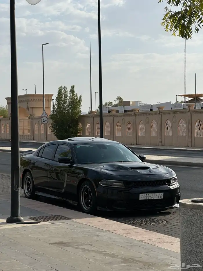 دوج تشارجر 1