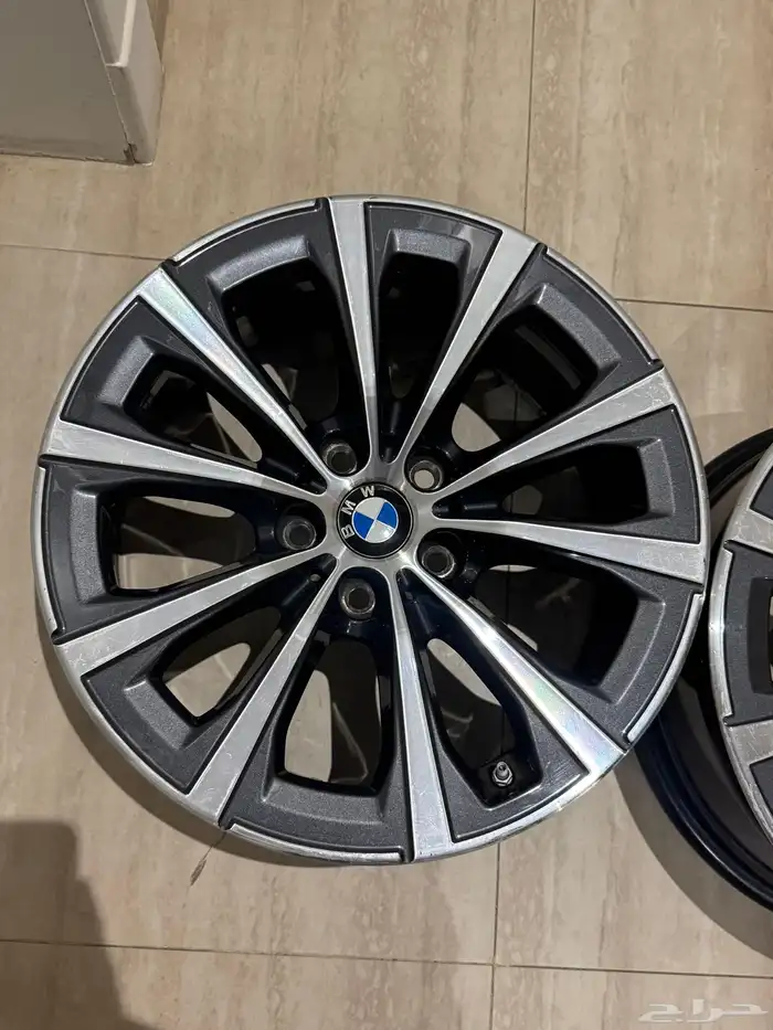 BMW 2022 - 3 series alloy wheels original 3