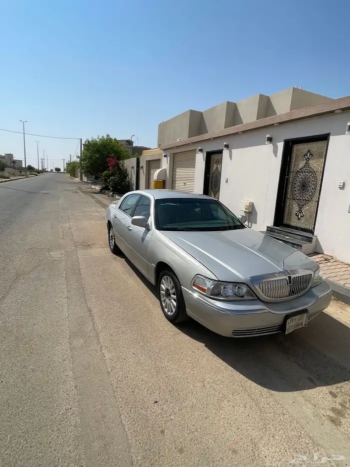 لنكون تاون كار 2005 نظيف 1