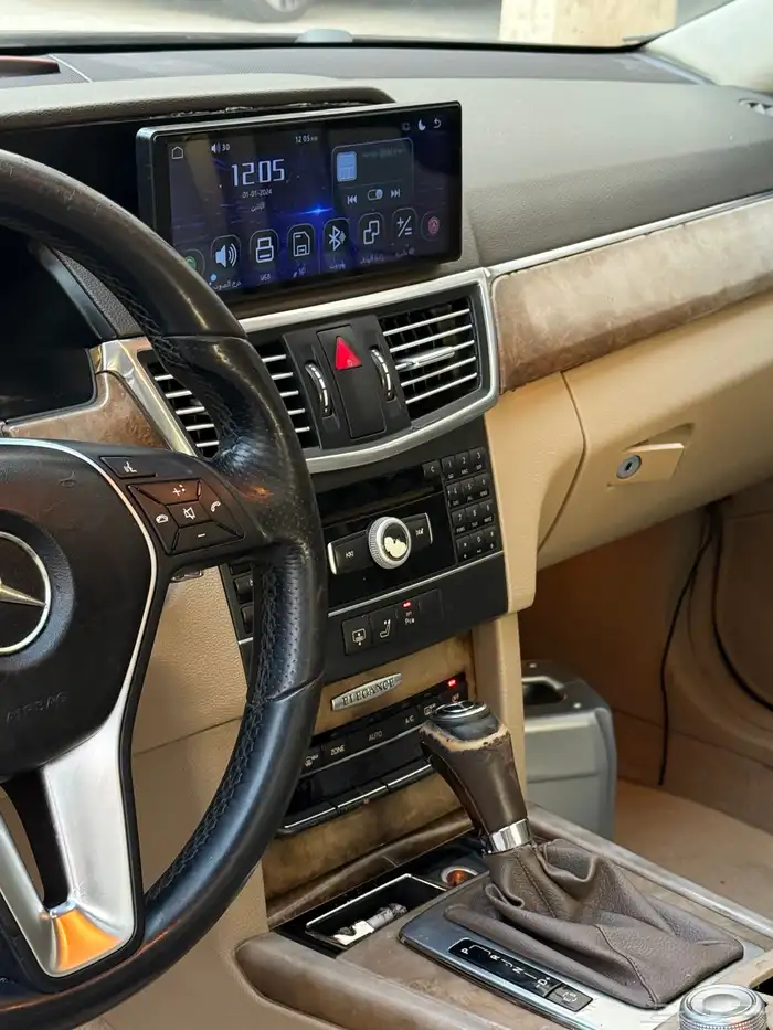 مرسيدس e-class للبيع واقبل البدل 2