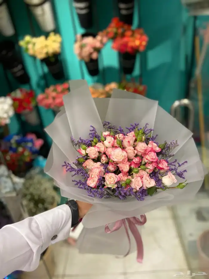 منسق ورد وهدايا 3