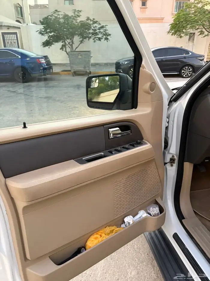 للبيع فورد اكسبدشن موديل 2012 دبل 2