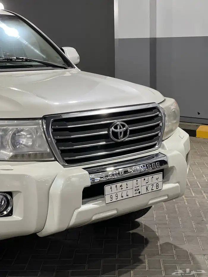 لاندكروزر 2013 GX_R 15