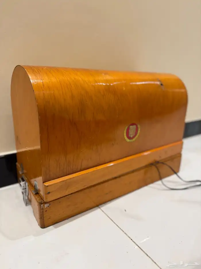 مكينة خياطة 0