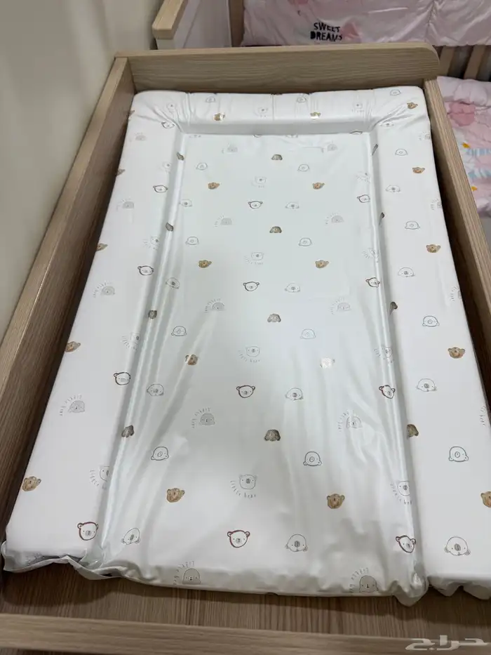 سجادة تغيير للاطفال مقاومة للماء 1