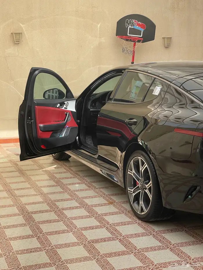 كيا ستينجر GT فل 18