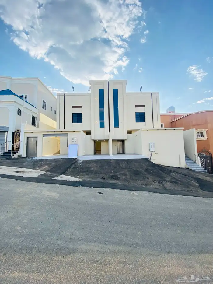 للبيع روف علوي مع ملحق تشطيب فاخر من 670 الف 1