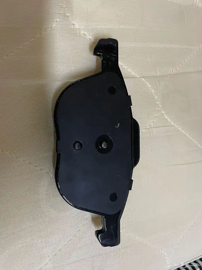 فحمات جديدة امامي و كراسي مساعدات جديدة امامي فورد فوكس 8