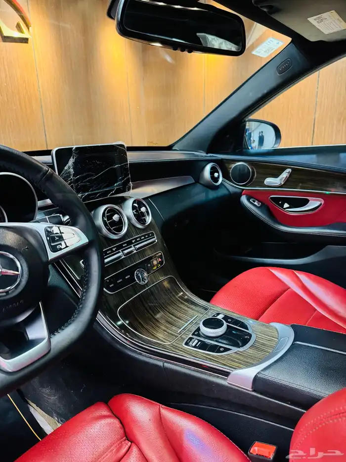 مرسيدس 2017 C300 ( بحاله ممتازه) 7