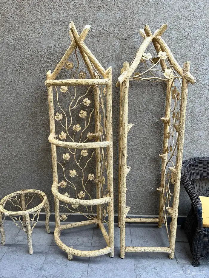 اثاث مكتبه رفوف قزاز 0