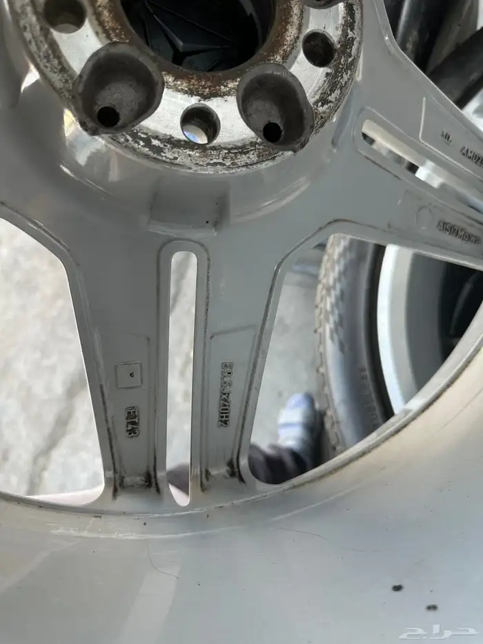 جنوط مرسدس بانوراما 2012 مقاس 20 اصلي وكالة 3