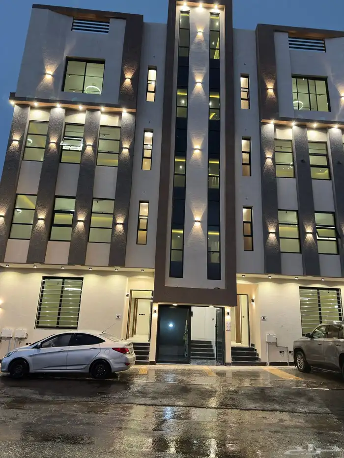 للبيع شقق ارضي وعلوي مودرن بحي البديع ابها 0