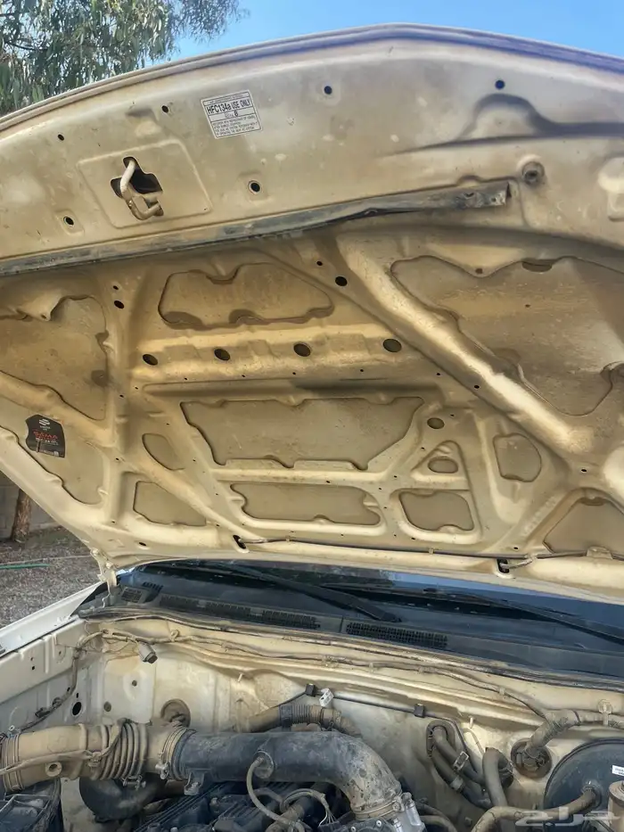 هايلوكس مهزنه ممشى 123الف فقط مستخدم واحد من الوكاله 16