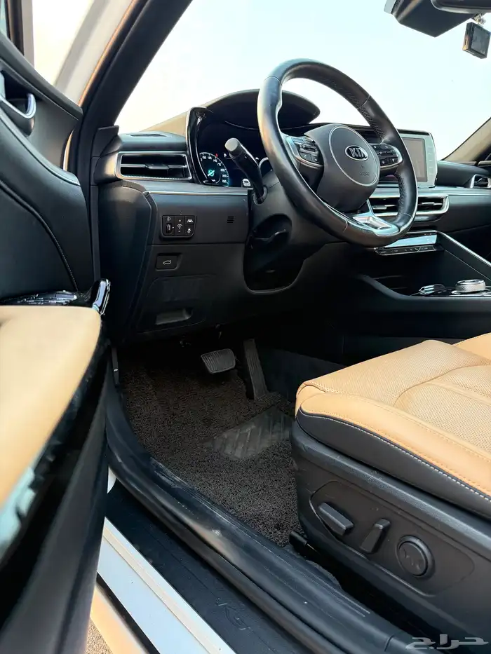 كيا K5 اعلا مواصفات بدون بنورما 2021 بحالة الوكاله للبيع 17