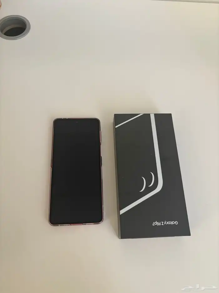 جوال سامسونج Z Flip 7 للبيع 9
