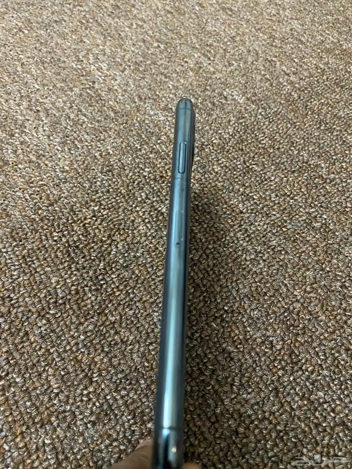 ايفون 11 برو ماكس 64 قيقا 4