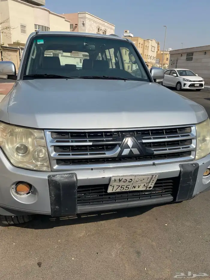 باجيرو 2009 ميتسوبيشي للبيع 4