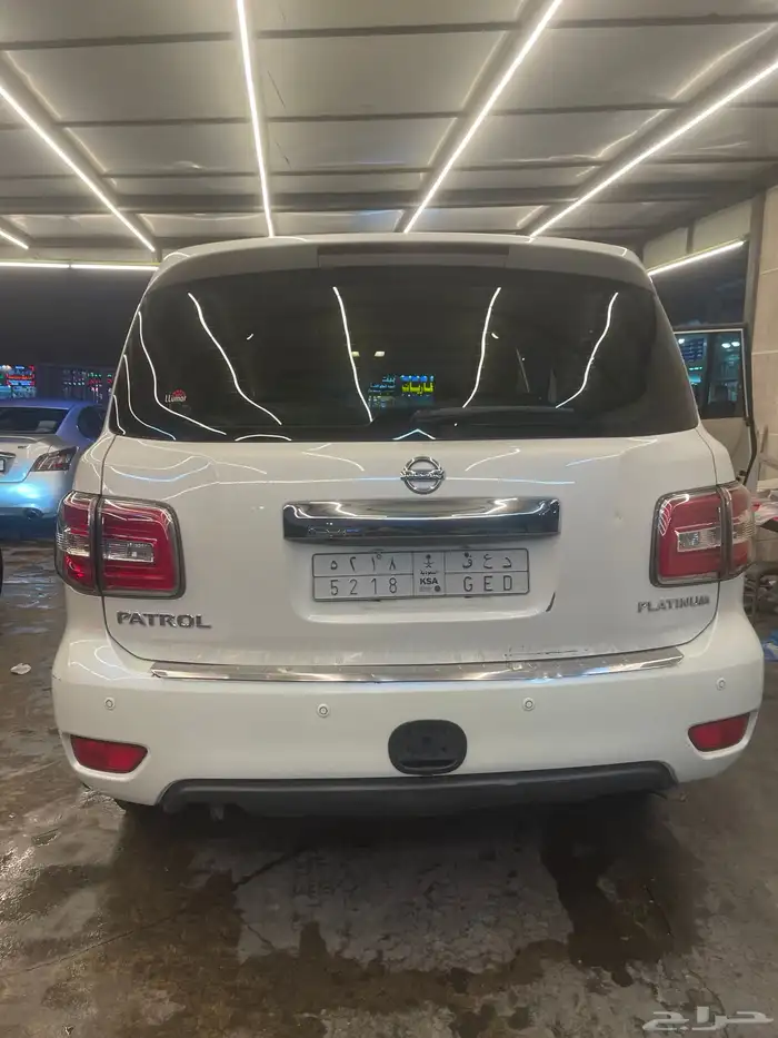 نيسان باترول موديل 2016 بلاتينيوم 8 سلندر حجم مكينة حجم 320 4