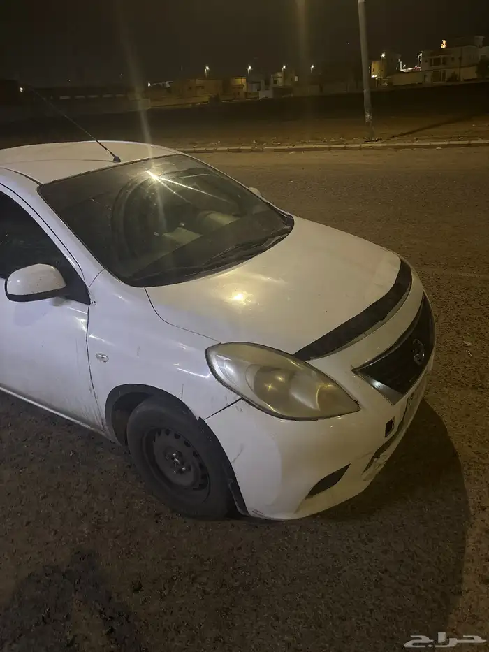 صني 2013نص فل سليمه لاتشكي من شي بس مافي مكيف بس 2